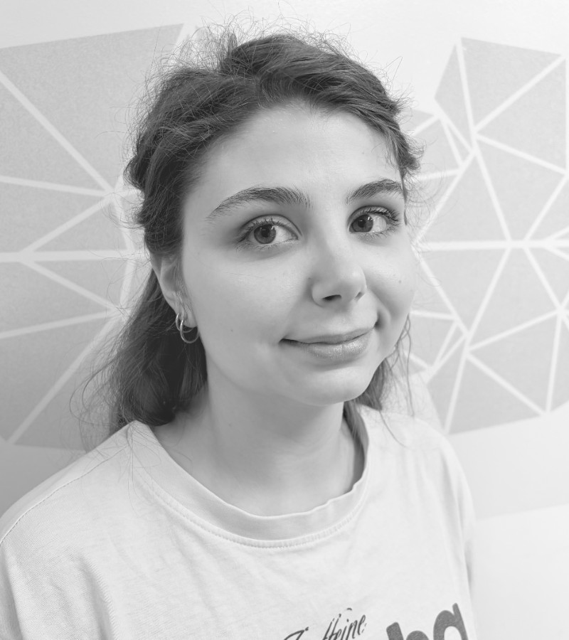 Alena Shapovalova